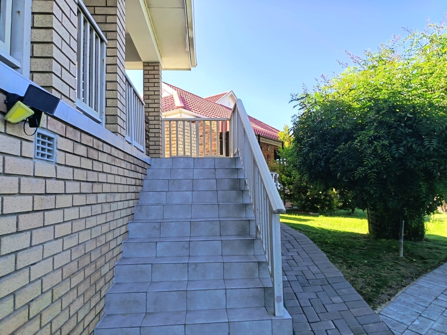 4 Bedroom Property for Sale in Dolphin Creek Golf Estate Western Cape